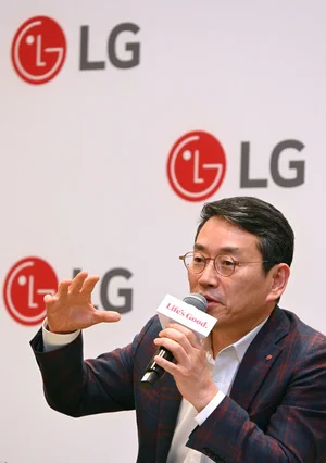 LG전자 조주완 CEO, 