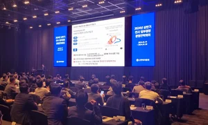 신한투자증권, 해외 아동에 친환경 자가발전 손전등 지원