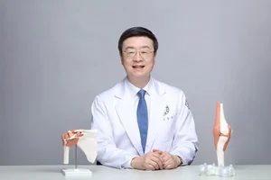 ‘만성염증’ 퇴행성관절염, 말기에는 ‘한국형 인공관절’로 개선