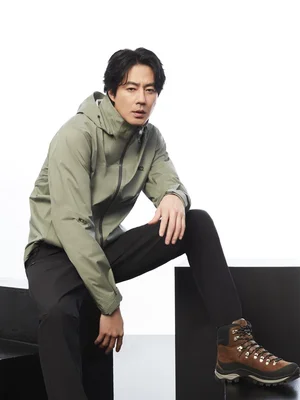 [PHOTO] 조인성, 부드럽고 강인한 매력...K2 아웃도어 화보