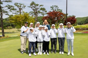 최등규 대보그룹 회장, 디딤돌재단에 10억원 기부