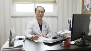 자궁 질환 치료법 ‘복강경수술-자궁내시경’, 환자별 상태 고려해 치료 방법 선택해야