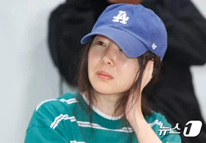 하이브, 민희진 기자회견 예고..4% 급락