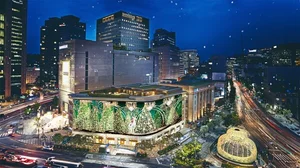 삼성전자, 신세계百 본점 LED사이니지 공급