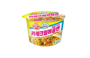 ‘오뚜기 카레크림볶음면’ 55만개 한정 판매