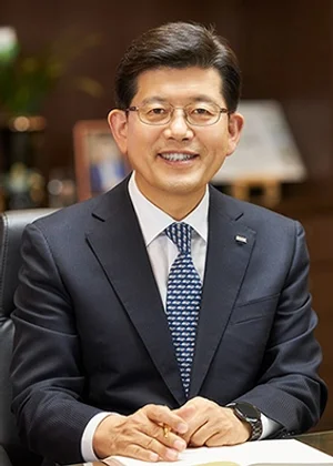 빈대인 BNK금융 회장, 자사주 1만주 매입