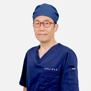 어둡고 칙칙한 다크서클, 눈밑지방재배치 개선 방법과 주의사항