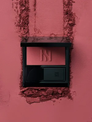 아모레퍼시픽 헤라, 투명 습식 블러쉬 '헤라 블러시' 출시