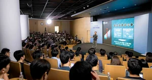 유영상 SKT CEO, “AI·OI 통해 글로벌 AI컴퍼니로 도약”