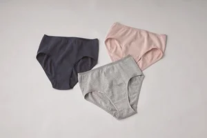 '입자마자 편안한 여자 속옷'..무인양품 ‘이너 시리즈’ 출시