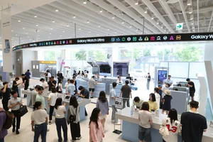 '공항처럼 꾸몄더니' 삼성전자 갤럭시 스튜디오, 누적 방문객 30만명 돌파