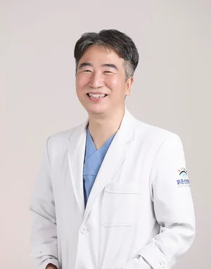 늘어난 소아 근시 환자..`시력검사 골든타임은 방학`