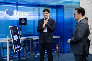 토스, 코리아 핀테크 위크 2024 참가…얼굴인증 시연