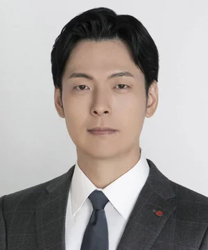 롯데지주, 오너 3세 신유열 전무 1억원 자사주 매입