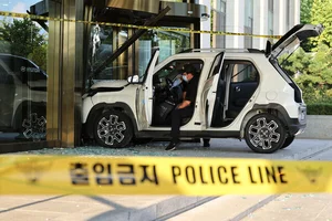 용산구 한남3구역 조합원, 현대건설 본사에 차량 돌진...이유는?