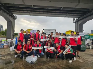 LG유플러스, 한강 줍깅 ·폐배터리 수거활동 전개 