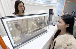 SKT, AI동시통역 ‘트랜스 토커’ 확대 속도