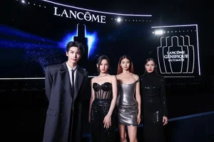 랑콤 글로벌 앰버서더 정호연, 뉴 제니피끄 얼티미트 세럼 론칭 행사 참석