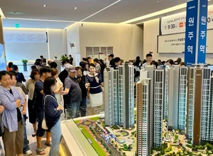 '원주역 우미린 더 스카이' 견본주택에 구름인파...청약 기대감 ↑