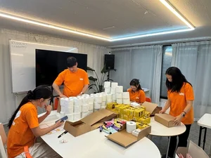 bhc치킨 대학생 봉사단, 쪽방촌에 생활용품 전달