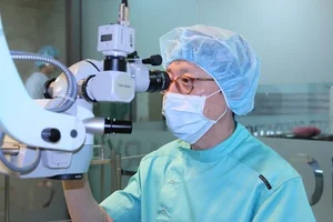 노안·백내장 수술, 비용보다 ‘이것’ 먼저 확인하세요 