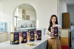 배우 김태희가 고른 ‘X.O. 만두’ TV CF 공개