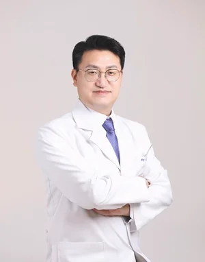 빨라지는 백내장 발병 연령…정기검진 필수