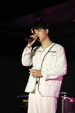 가수 진현준, 1000명의 아이들 결연 챌린지 참여