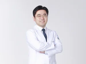 어깨 통증 주범 '석회성 건염' 조기진단·치료 중요