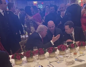 테슬라 사상 최고치로 더 부유해진 머스크..자산 628조원 추산