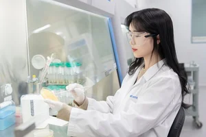 한국콜마, 여드름균 늘려 피부 노화 늦춘다