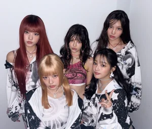 뉴진스, 에스파와 초접전…K-POP 걸그룹 팬심 쟁탈전