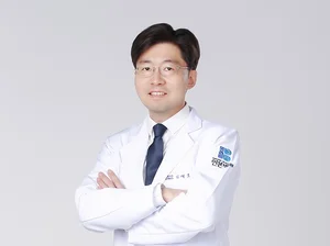 차가운 날씨 속 어깨 통증이 계속된다면?