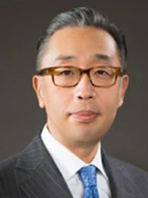 뱀띠 최고 주식부자 박지원 두산에너빌 회장..100억 넘는 주식부자 86명 포진