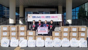 HD현대重, 연말 독거 어르신 200세대에 겨울나기 이불 지원