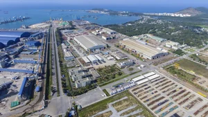 HD한국조선해양, 두산비나 인수 완료⋯'HD현대에코비나' 출범