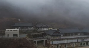 LG전자, 산불 피해 고운사에 모듈러 주택 기증