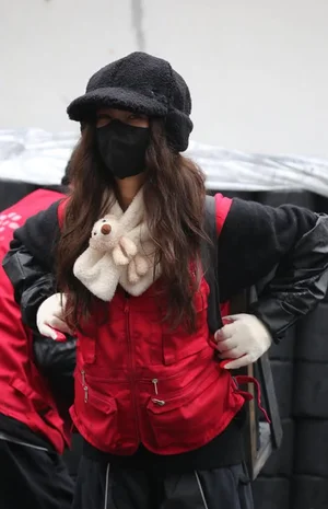 뉴진스서 쫓겨난 다니엘, 어도어에 1000억원 물어줘야 할 수도