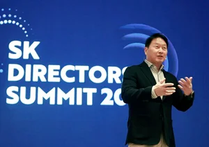 최태원 SK그룹 회장 “용기가 필요한 때