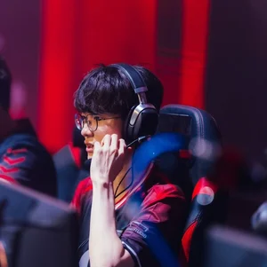 ‘페이커’ 이상혁, 압도적 1위…롤 인기 투표서 '제우스' 최우제 5위