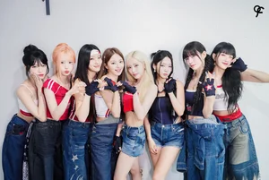 프로미스나인, '플로버♥' 디시트렌드 걸그룹 1위