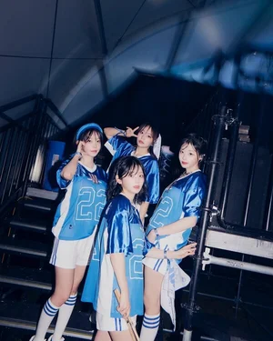 QWER, K-POP 걸그룹 부문 2관왕…핑클·프로미스나인 뒤따라