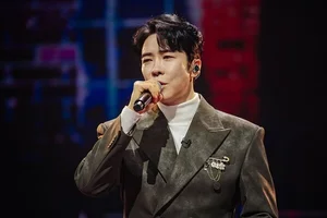 에녹, 팬심이 선택한 뮤지컬 남자배우 첫승…김준수·원태민도 선전