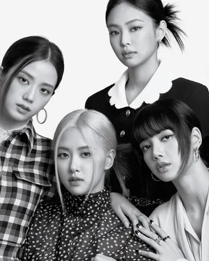 블랙핑크, 걸그룹 인기투표 1위 등극…핑클·스테이씨 상위권 유지