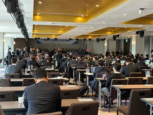 티플랙스·DI동일·오스코텍 등 소액주주 결집에 '무릎'