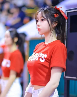 권희원, 치어리더 스타 대열 합류…팬들이 선택한 1위