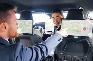 LG전자, 커넥티드카 인공위성 음성통신 첫 시연