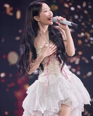 보아, 오늘 日 데뷔 24주년… 팬들이 투표로 증명한 전설의 클래스