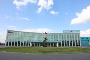 농심 백산수, 누적 매출 1조 돌파...백두산 자연정수 40년 차별화