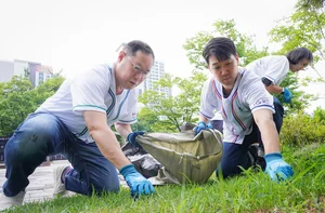 HS효성, 창립 1주년 맞아 ‘가치또같이 봉사단’ 출범…서래공원 환경정화활동 진행